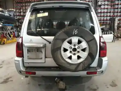 Здавання транспортного засобу mitsubishi montero (v60/v70) 3.2 di-d avance року 2003 потужний 4m41