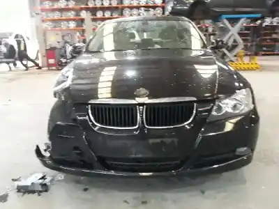 Veículo de Sucata bmw 3 (e90) 320 d do ano 2005 alimentado 204d4