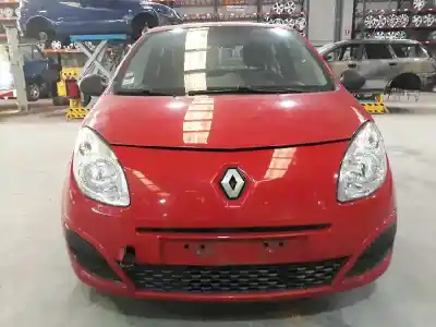 Veicolo di demolizione RENAULT TWINGO II (CN0_) 1.5 DCI (CN0E) dell'anno 2009 alimentato K9K740
