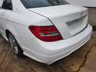 Здавання транспортного засобу mercedes-benz clase c (w205) lim. 2.1 cdi cat 170 cv / 125 kw року 2013 потужний 651911