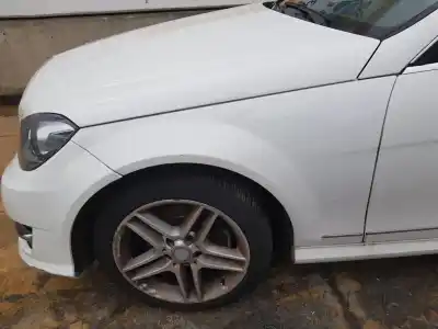 Здавання транспортного засобу mercedes-benz clase c (w205) lim. 2.1 cdi cat 170 cv / 125 kw року 2013 потужний 651911
