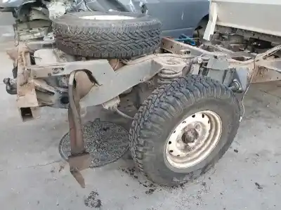 Veículo de Sucata land rover defender (ld) 2.4 td4 do ano 2014 alimentado 224dt