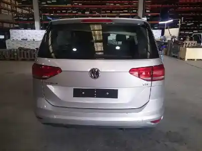 Veículo de Sucata volkswagen touran (5t1) 1.6 tdi do ano 2016 alimentado crkb
