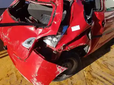 Veicolo di demolizione renault twingo ii (cn0_) 1.2 16v (cn04, cn0a, cn0b) dell'anno 2013 alimentato d4f770