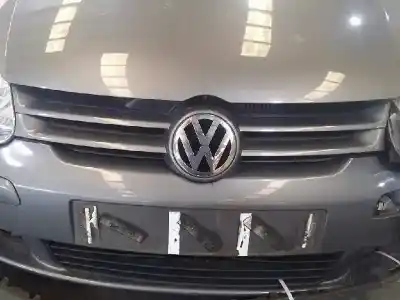 Veículo de Sucata volkswagen golf v berlina (1k1) 1.9 tdi do ano 2006 alimentado bxe