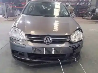 Vehicul casat VOLKSWAGEN GOLF V BERLINA (1K1) 1.9 TDI al anului 2006 alimentat BXE