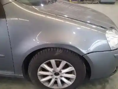 Veículo de Sucata volkswagen golf v berlina (1k1) 1.9 tdi do ano 2006 alimentado bxe