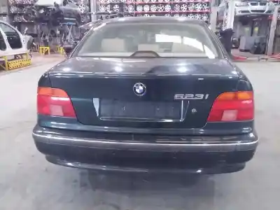 Veículo de Sucata bmw 5 (e39) 523 i do ano 1998 alimentado 256s3