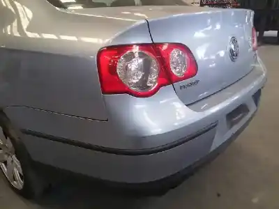 Veículo de Sucata volkswagen passat b6 (3c2) 2.0 tdi 16v do ano 2005 alimentado bkp