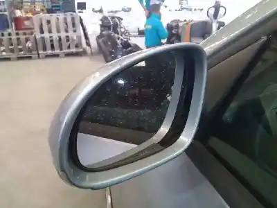 Veículo de Sucata volkswagen passat b6 (3c2) 2.0 tdi 16v do ano 2005 alimentado bkp