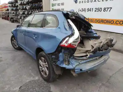 Veículo de Sucata volvo xc60 2.4 d do ano 2017 alimentado d5244t17