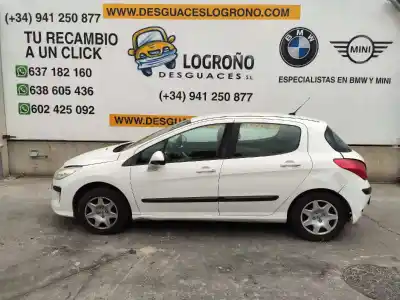 Veículo de Sucata PEUGEOT 308 I (4A_, 4C_) 1.6 HDi do ano 2010 alimentado 9HX