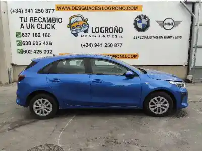 Veículo de Sucata kia ceed drive 110 cv / 81 kw do ano 2018 alimentado d4fe