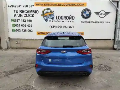 Veículo de Sucata kia ceed drive 110 cv / 81 kw do ano 2018 alimentado d4fe
