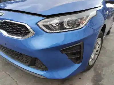 Veículo de Sucata kia ceed drive 110 cv / 81 kw do ano 2018 alimentado d4fe