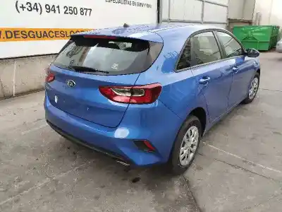 Veículo de Sucata kia ceed drive 110 cv / 81 kw do ano 2018 alimentado d4fe
