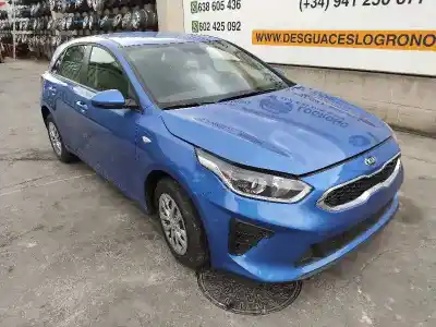 Veículo de Sucata kia ceed drive 110 cv / 81 kw do ano 2018 alimentado d4fe