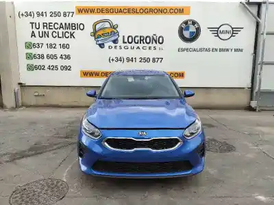 Veículo de Sucata kia ceed drive 110 cv / 81 kw do ano 2018 alimentado d4fe