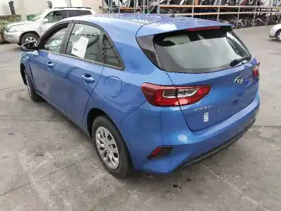 Veículo de Sucata kia ceed drive 110 cv / 81 kw do ano 2018 alimentado d4fe