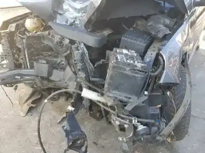 Veículo de Sucata volkswagen tiguan 2.0 tdi do ano 2013 alimentado cfgc