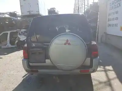 Здавання транспортного засобу mitsubishi montero (v60/v70) 3.2 di-d avance року 2003 потужний 4m41