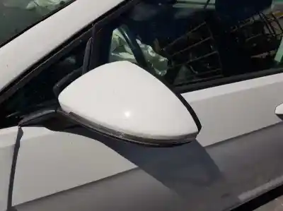 Veicolo di demolizione volkswagen golf vii lim. 1.6 tdi dpf dell'anno 2014 alimentato clha