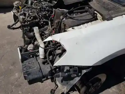 Veicolo di demolizione volkswagen golf vii lim. 1.6 tdi dpf dell'anno 2014 alimentato clha