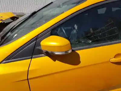 Vehicul casat ford focus lim. 2.0 ecoboost al anului 2015 alimentat r9dc