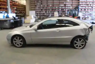 Утилизация автомобиля mercedes-benz clase c (w203) c 180 kompressor (203.046) года 2004 питание 271946