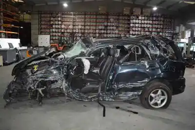 Здавання транспортного засобу clase c clase m 2.7 cdi 20v року 2002 потужний 612963