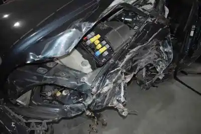 Здавання транспортного засобу clase c clase m 2.7 cdi 20v року 2002 потужний 612963