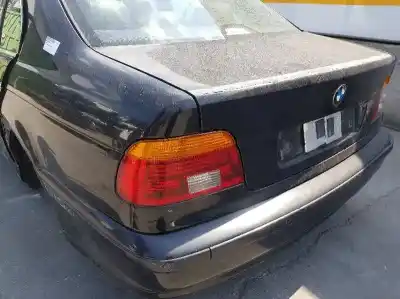 Scrapping Vehicle bmw 5 (e39) 525 i of the year 2001 powered 256s5