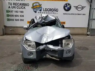 Scrapping Vehicle mitsubishi montero (v80/v90) 3.2 di-d intense of the year 2008 powered 4m41
