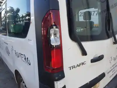 Veicolo di demolizione renault trafic combi 1.6 dci d energy dell'anno 2017 alimentato r9m452