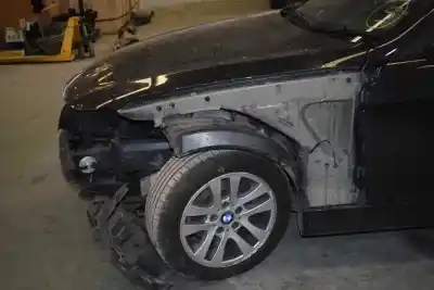 Sloopvoertuig bmw 3 touring (e91) 320 i van het jaar 2006 aangedreven n46b20b