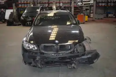 Sloopvoertuig bmw 3 touring (e91) 320 i van het jaar 2006 aangedreven n46b20b
