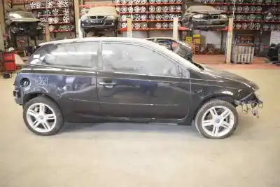 Veículo de Sucata fiat stilo (192) 1.9 jtd / 1.9 jtd 115 active do ano 2002 alimentado 192a1000