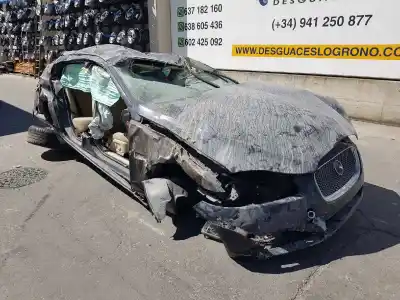 Vehicul casat jaguar xf i (x250) 2.2 d al anului 2012 alimentat 224dt