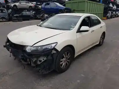 Veicolo di demolizione honda accord viii (cu) 2.2 i-dtec (cu3) dell'anno 2012 alimentato n22b1
