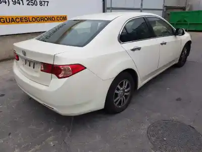 Veicolo di demolizione honda accord viii (cu) 2.2 i-dtec (cu3) dell'anno 2012 alimentato n22b1