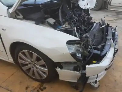 Scrapping Vehicle volkswagen passat variant 2.0 tdi dpf of the year 2010 powered cbbb