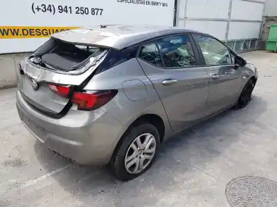 Veículo de Sucata opel astra k berlina 5p selective 125 cv / 92 kw do ano 2016 alimentado b16dte