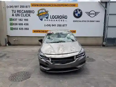 Veículo de Sucata opel astra k berlina 5p selective 125 cv / 92 kw do ano 2016 alimentado b16dte