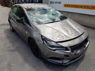 Veículo de Sucata opel astra k berlina 5p selective 125 cv / 92 kw do ano 2016 alimentado b16dte