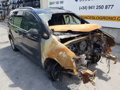 Veículo de Sucata volkswagen sharan (7n1) advance bluemotion do ano 2021 alimentado cffb