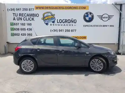 Veículo de Sucata opel astra j lim. 1.6 cdti dpf do ano 2014 alimentado b16dtl