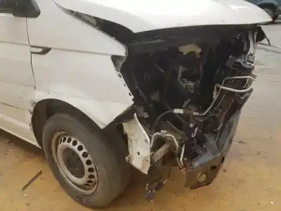 Veículo de Sucata volkswagen t6 transporter 2.0 tdi do ano 2019 alimentado cxgb