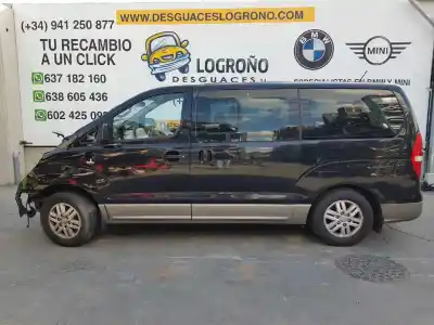 Vehicul casat HYUNDAI H1 2.5 CRDi al anului 2017 alimentat D4CB