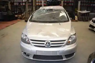 Veículo de Sucata volkswagen golf plus v (5m1, 521) 1.9 tdi do ano 2005 alimentado bxe