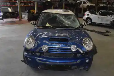 Scrapping Vehicle mini mini (r50,r53) 1.6 16v 170 cv / 125 kw of the year 2004 powered w11b16aa
